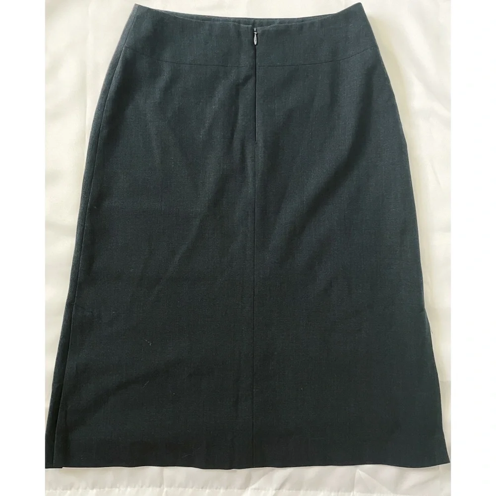 Banana republic midi skirt - Picture 3 of 4